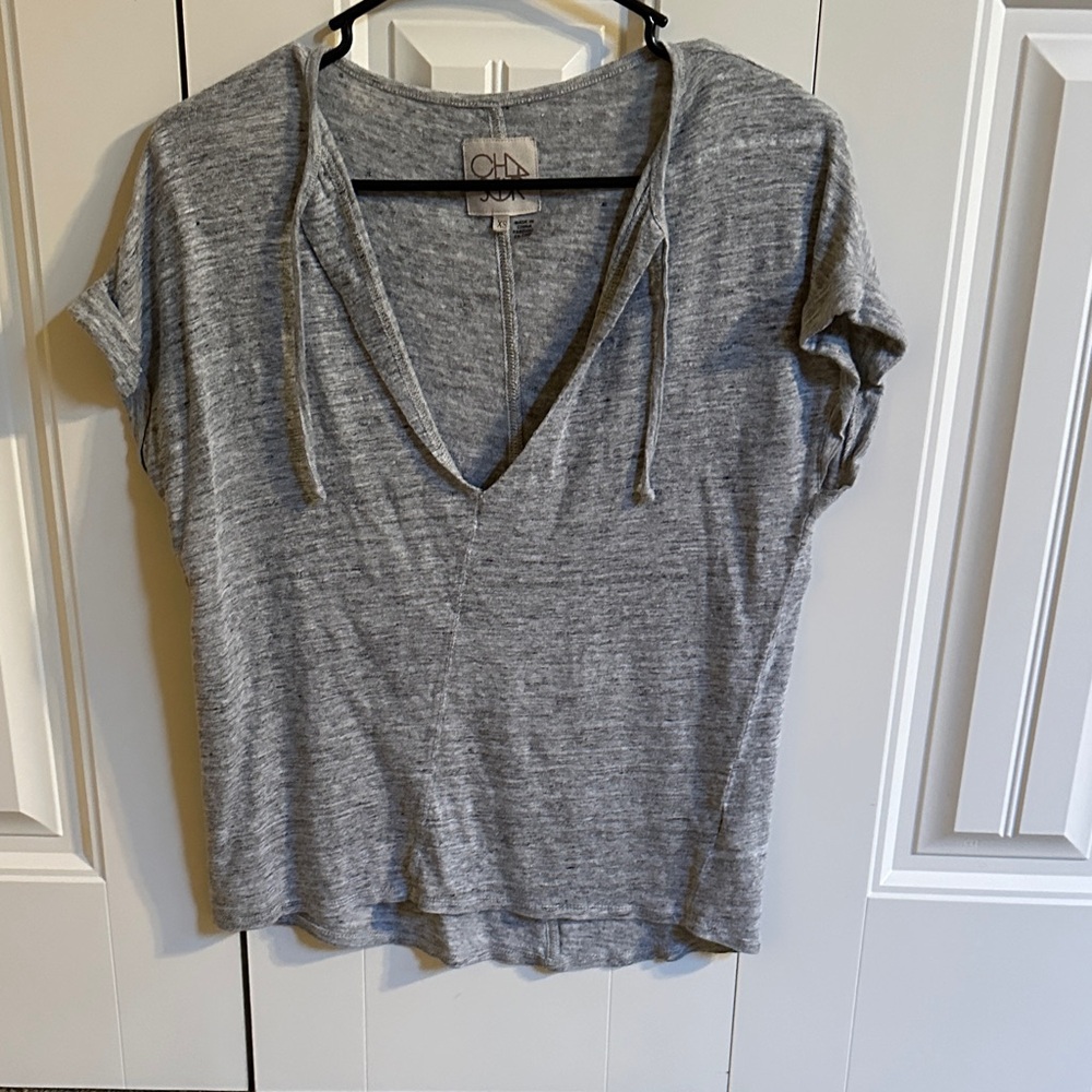 Chaser Light Gray V-Neck Short Sleeve Tee
